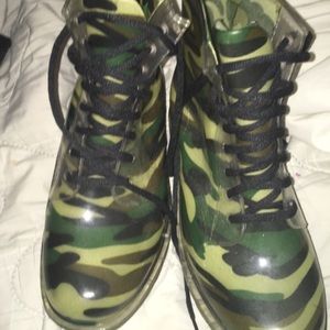 Camo boots